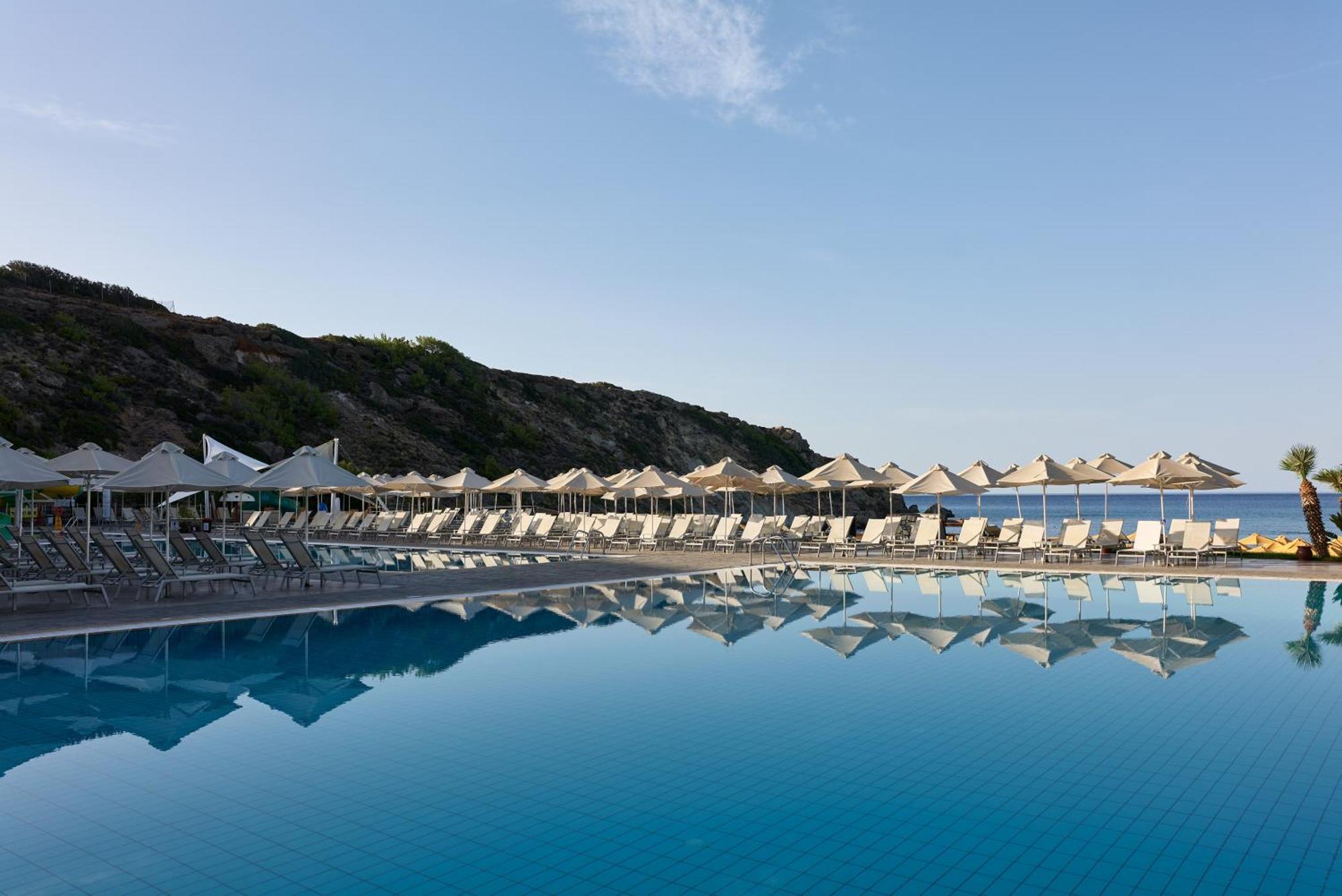 Atlantica Mikri Poli Crete Hotel Makriyialos Bagian luar foto